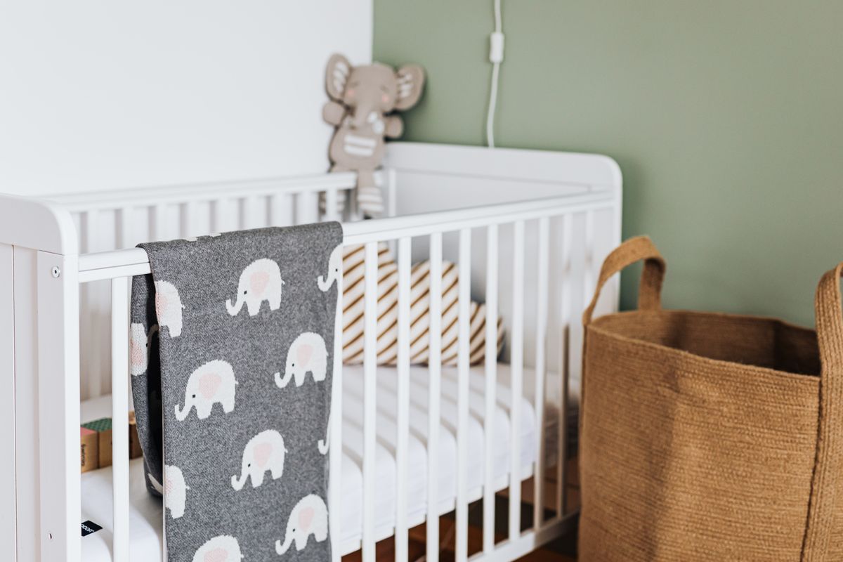 Kids room with a touch of greenery